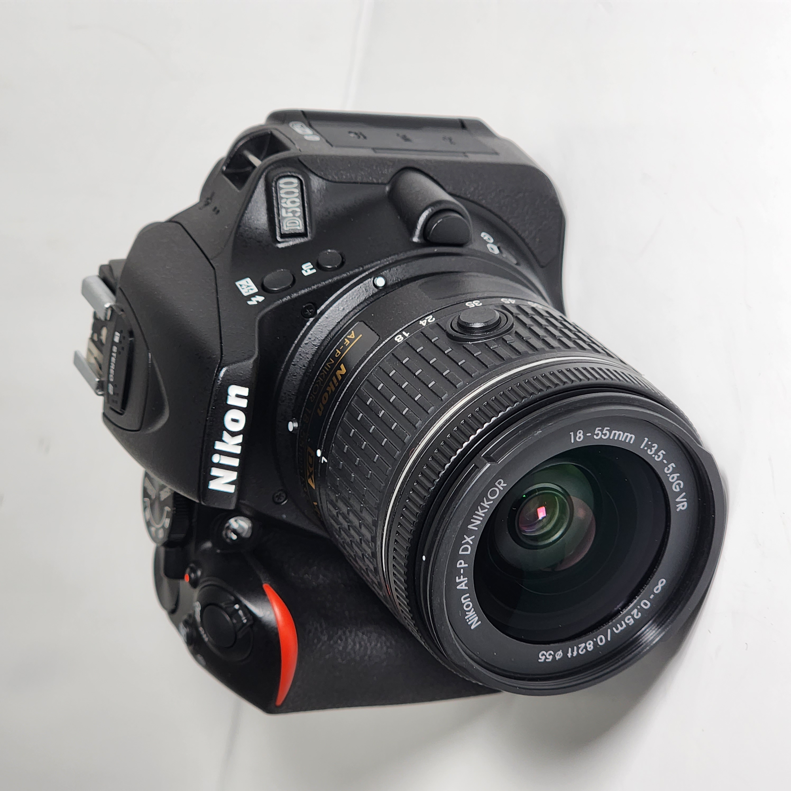 Nikon D5600 Camera with 18-55mm Lens 1576 - Top Value 20PC