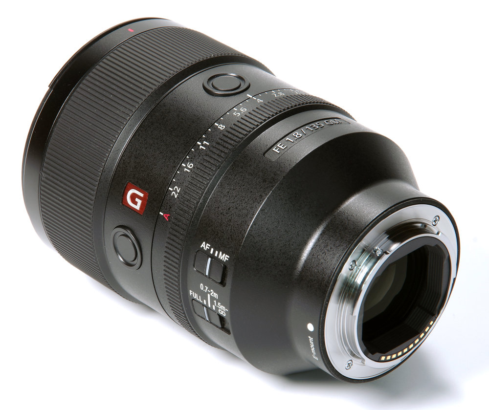 Sony FE 135mm f/1.8 GM Lens SEL135F18GM - Essential UV Filter